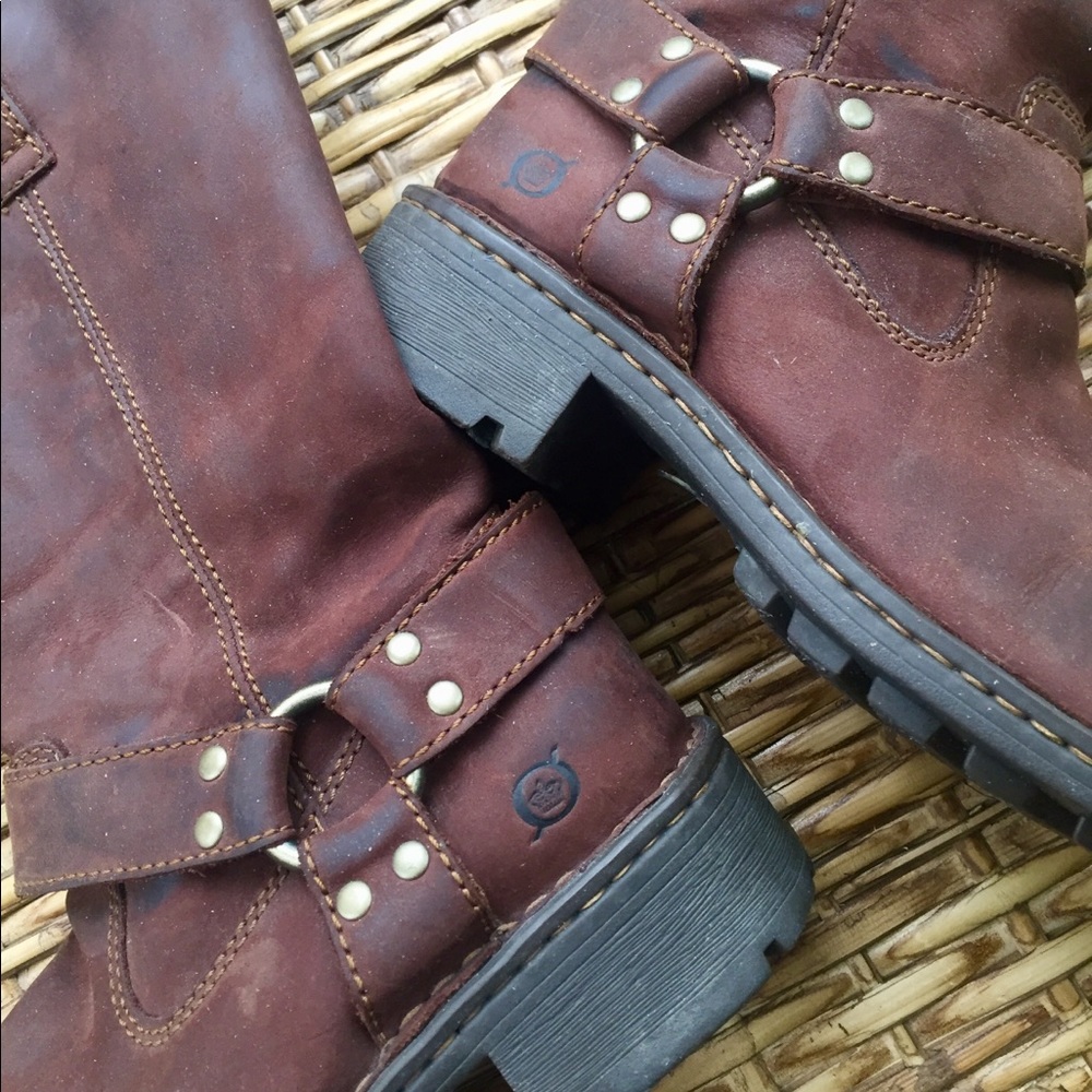Born Leather Buckle Boots 6.5